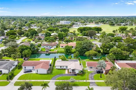 9720 SW 189th Street Cutler Bay FL 33157