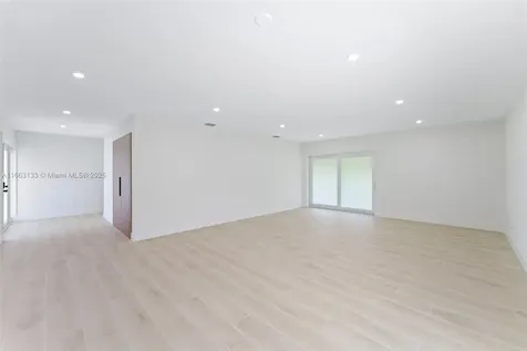 9720 SW 189th Street Cutler Bay FL 33157
