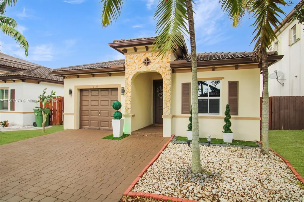 2425 NE 3rd Court Homestead FL 33033
