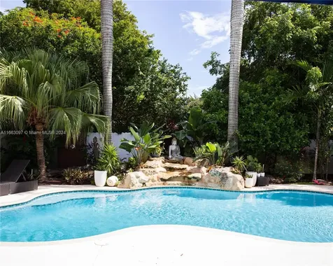 8305 SW 171st Street Palmetto Bay FL 33157