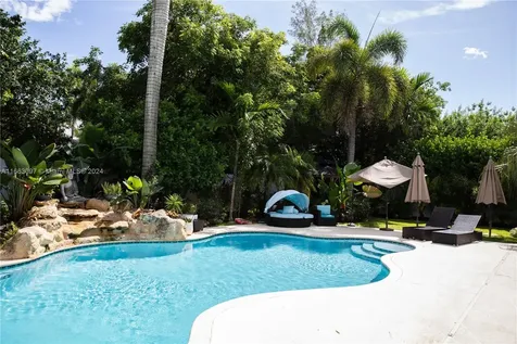 8305 SW 171st Street Palmetto Bay FL 33157