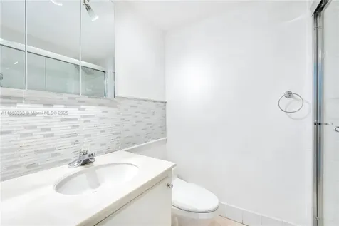 5151 Collins Avenue Miami Beach FL 33140