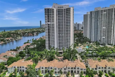 21200 Point Place Aventura FL 33180