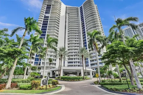21200 Point Place Aventura FL 33180