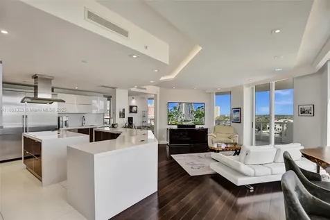 21200 Point Place Aventura FL 33180