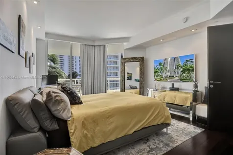 21200 Point Place Aventura FL 33180