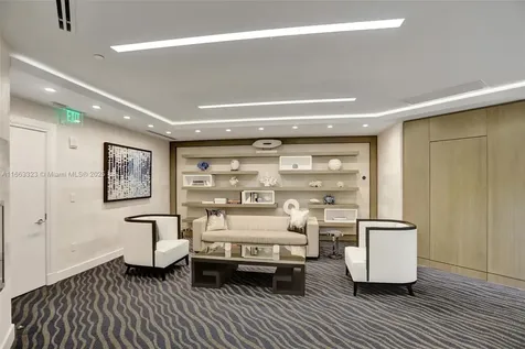 21200 Point Place Aventura FL 33180