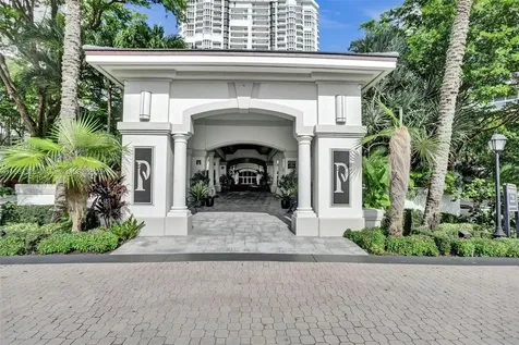21200 Point Place Aventura FL 33180