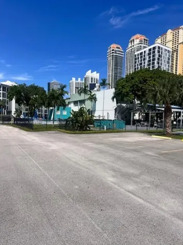 17570 Atlantic Boulevard Sunny Isles Beach FL 33160