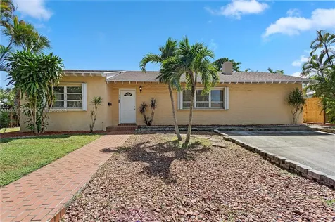 350 Colonial Road West Palm Beach FL 33405