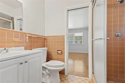 350 Colonial Road West Palm Beach FL 33405