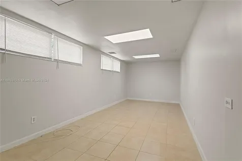 350 Colonial Road West Palm Beach FL 33405