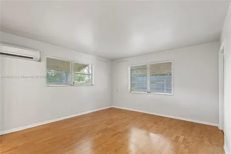 350 Colonial Road West Palm Beach FL 33405