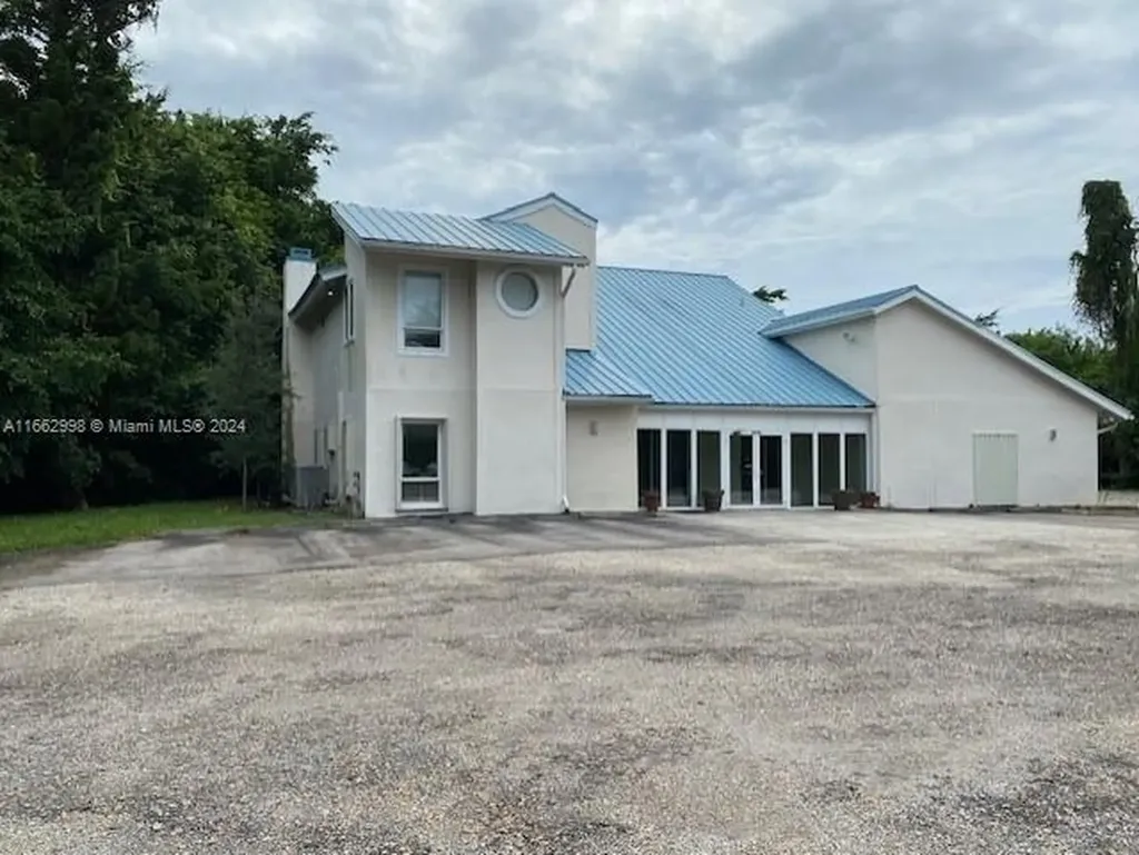 4450 S Jog Road Lake Worth FL 33467