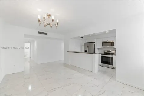 20301 NE 30th Avenue Aventura FL 33180