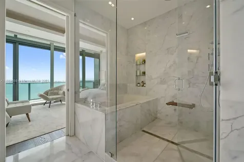 460 NE 28th Street Miami FL 33137