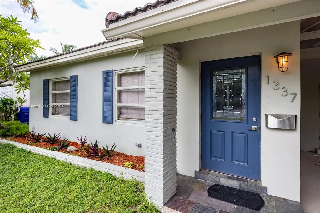 1337 NE 16th Avenue Fort Lauderdale FL 33304