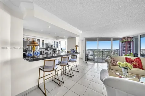 4000 Towerside Terrace Miami FL 33138