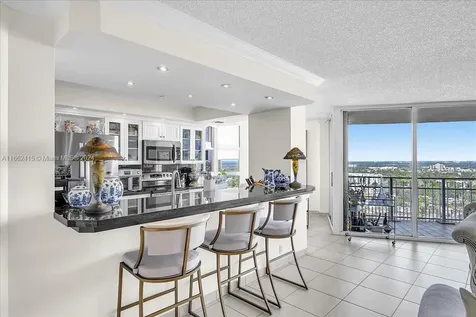 4000 Towerside Terrace Miami FL 33138