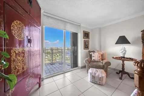 4000 Towerside Terrace Miami FL 33138