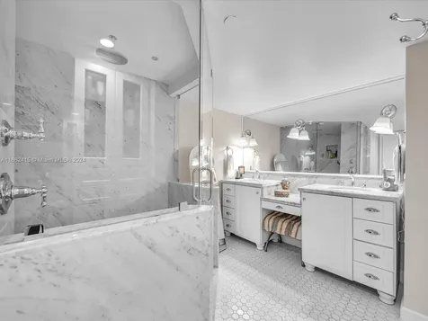 4000 Towerside Terrace Miami FL 33138