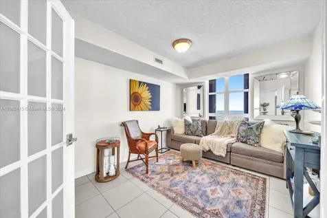 4000 Towerside Terrace Miami FL 33138