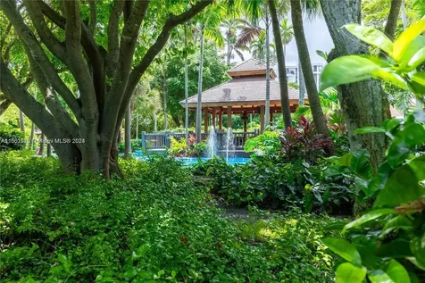 4000 Towerside Terrace Miami FL 33138