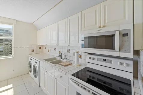5200 N Ocean Boulevard Lauderdale By The Sea FL 33308