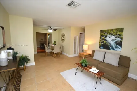 14231 Lake Saranac Avenue Miami Lakes FL 33014