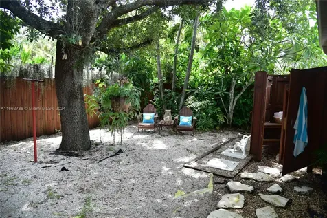 14231 Lake Saranac Avenue Miami Lakes FL 33014