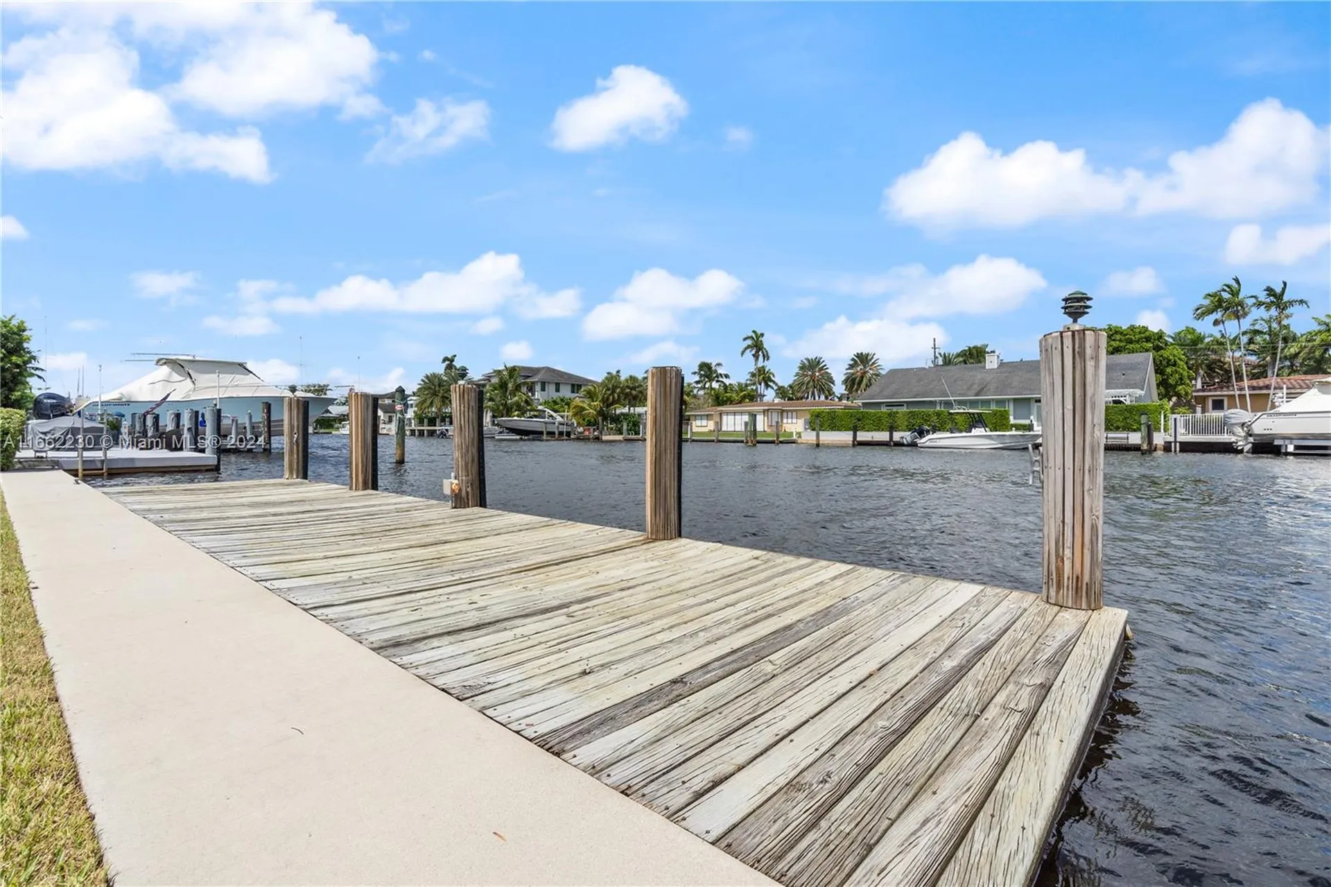 1643 SE 13th Street Fort Lauderdale FL 33316