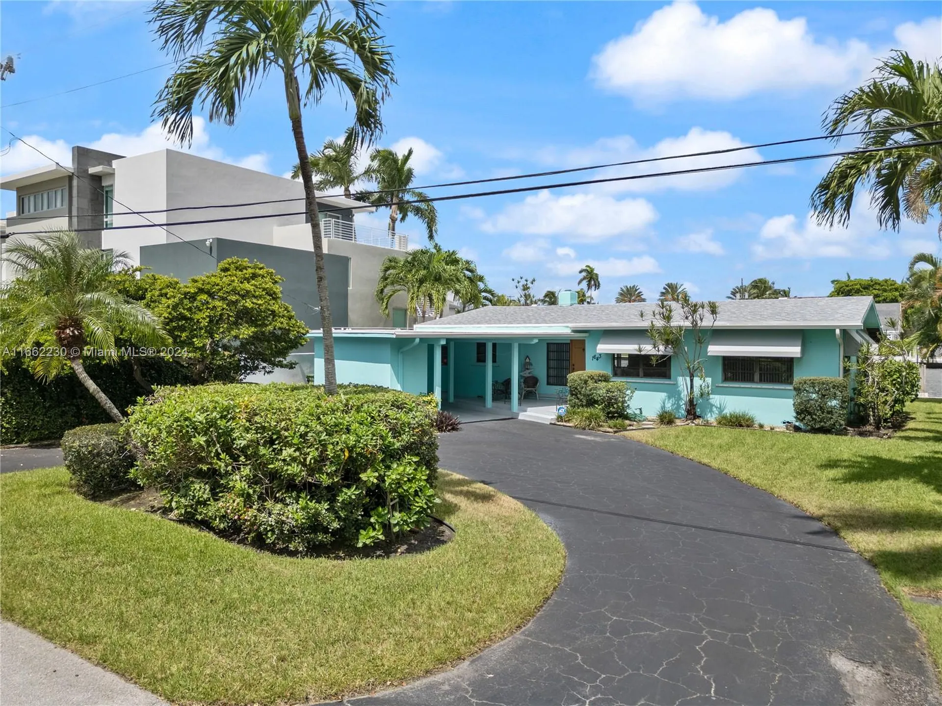 1643 SE 13th Street Fort Lauderdale FL 33316