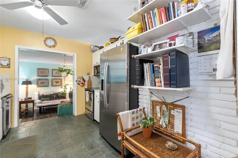 1643 SE 13th Street Fort Lauderdale FL 33316