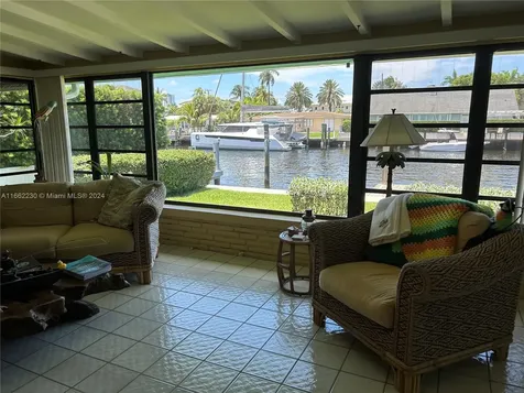 1643 SE 13th Street Fort Lauderdale FL 33316