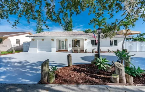 13015 SW 2nd Terrace Miami FL 33184