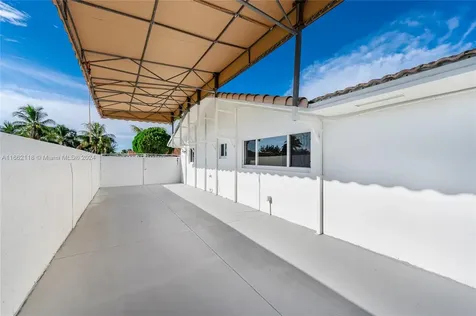 13015 SW 2nd Terrace Miami FL 33184