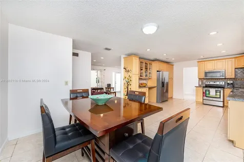 13015 SW 2nd Terrace Miami FL 33184