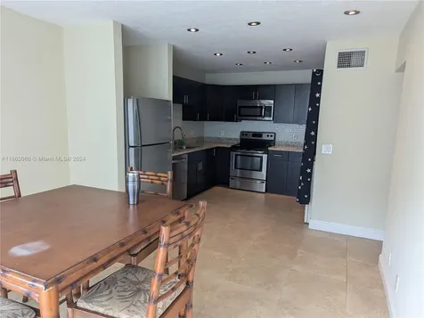 3514 Gardens East Drive Palm Beach Gardens FL 33410