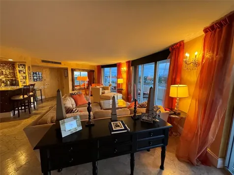 5151 Collins Avenue Miami Beach FL 33140