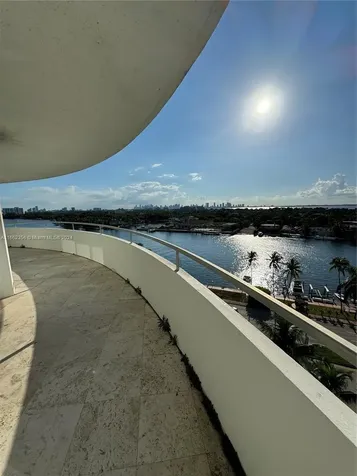 5151 Collins Avenue Miami Beach FL 33140