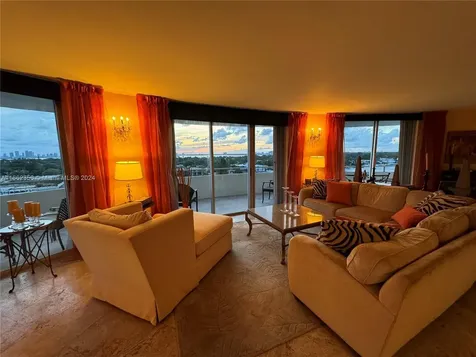 5151 Collins Avenue Miami Beach FL 33140