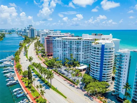 5161 Collins Avenue Miami Beach FL 33140