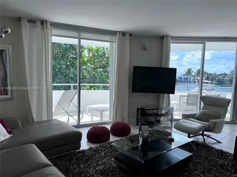 5161 Collins Avenue Miami Beach FL 33140