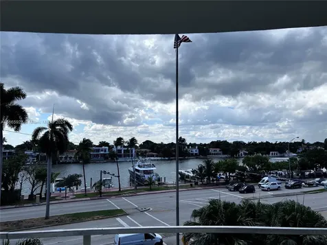 5161 Collins Avenue Miami Beach FL 33140