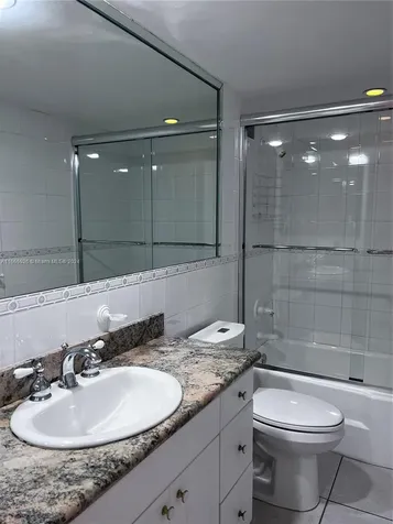 5161 Collins Avenue Miami Beach FL 33140