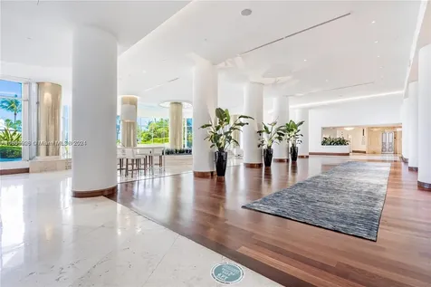 5161 Collins Avenue Miami Beach FL 33140
