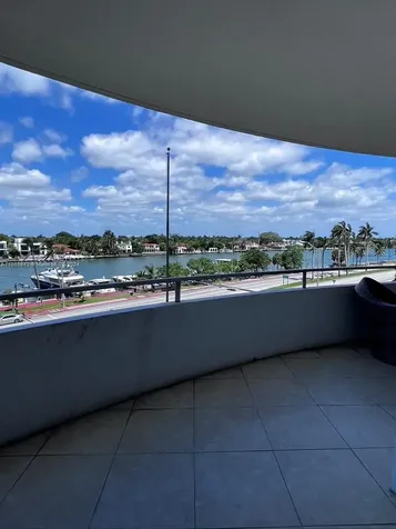 5161 Collins Avenue Miami Beach FL 33140