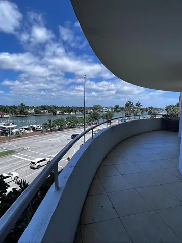 5161 Collins Avenue Miami Beach FL 33140