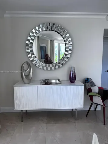 5161 Collins Avenue Miami Beach FL 33140