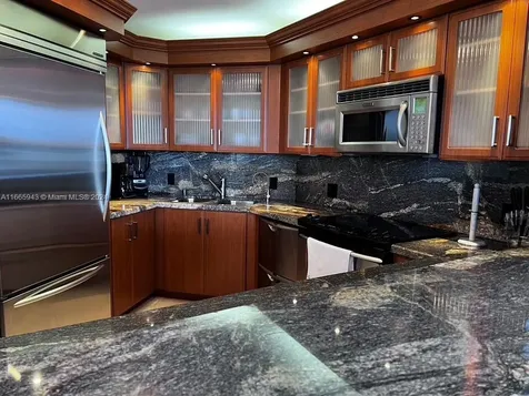 5161 Collins Avenue Miami Beach FL 33140